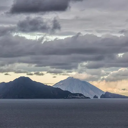 Casa Angela Lipari Διαμέρισμα